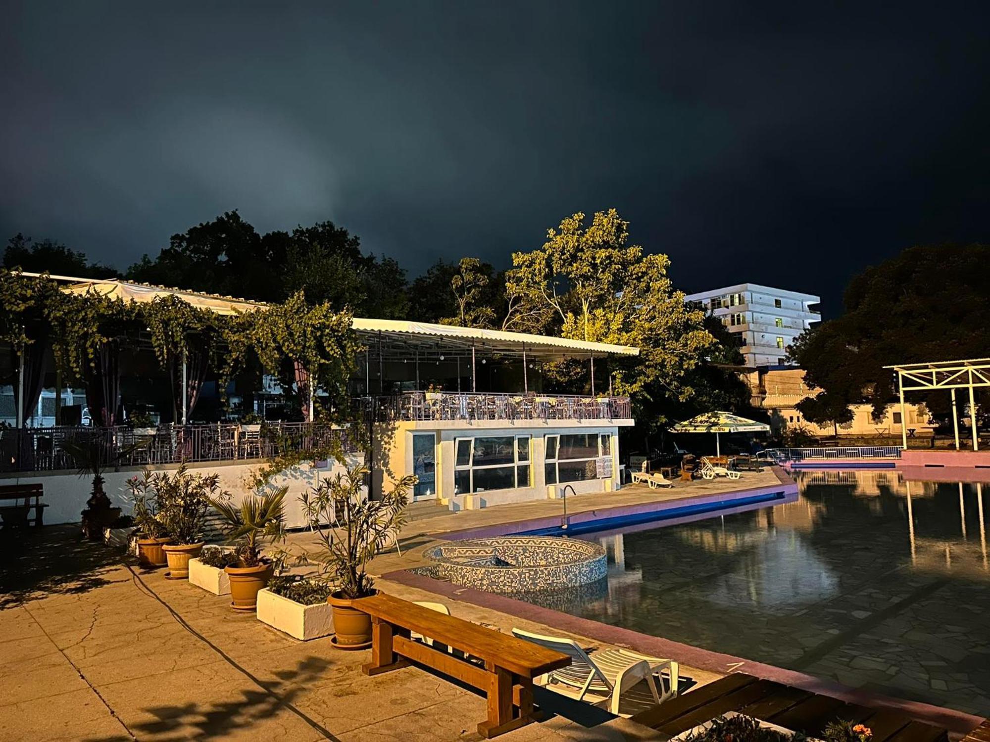 Хотел Рива Golden Sands Ngoại thất bức ảnh