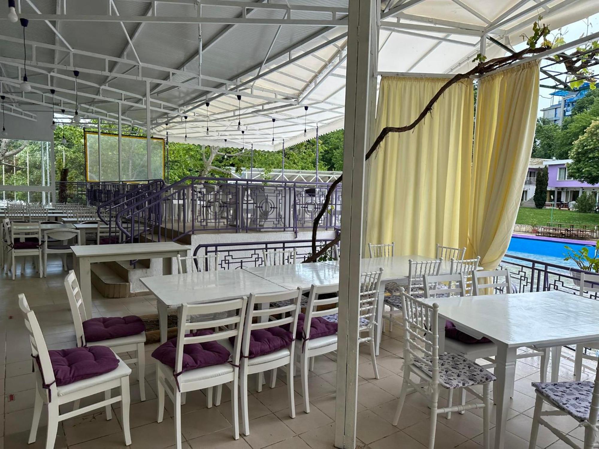 Хотел Рива Golden Sands Ngoại thất bức ảnh